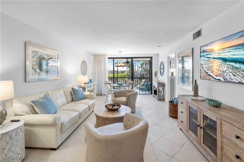 apt-225-271 Southbay Dr, NAPLES, FL, 34108-2364 | Card Image