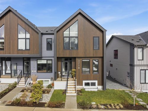 3718 Producers Way, Colwood, BC, V9C0V2 | Card Image