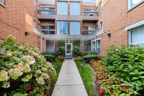 316-1925 Lake Ave, Wilmette, IL, 60091-1479 | Card Image