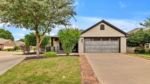 1010 Roberts Bend Ct, Granbury, TX, 76048-1453 | Card Image
