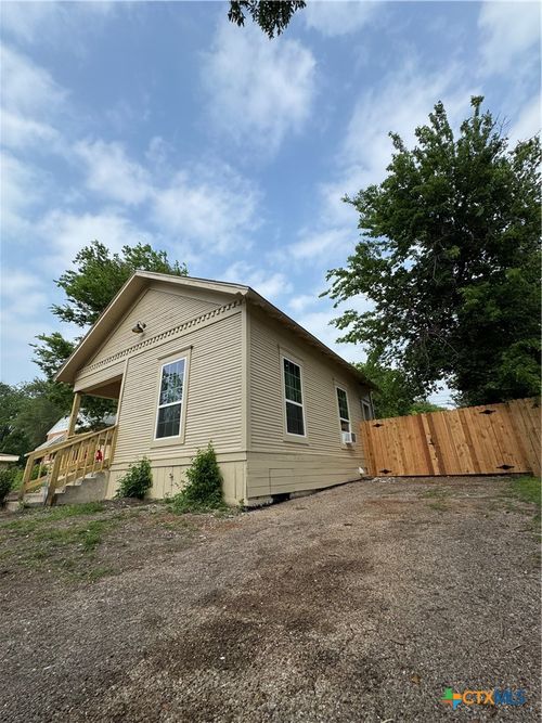 1303 S 13th St, Temple, TX, 76504-5681 | Card Image
