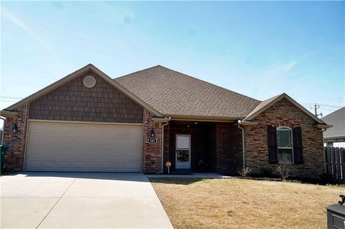 381 Holly St, Centerton, AR, 72719-5071 | Card Image
