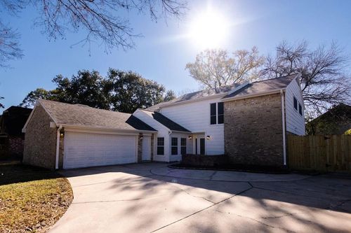 1023 Cragmore Dr, Seabrook, TX, 77586-4103 | Card Image