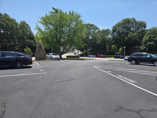 APT-3 - 17 Skyline Dr, Condo with 2 bedrooms, 2 bathrooms and 2 parking in Braintree MA | Image 32