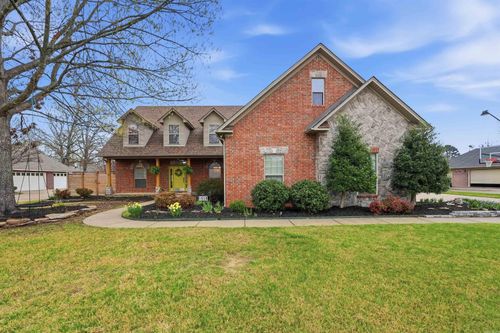 1930 Columbia Dr, Conway, AR, 72034-7393 | Card Image