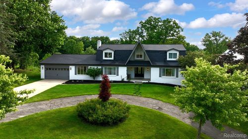 69416 Brookhill Dr, Bruce Twp, MI, 48065-4209 | Card Image