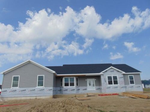 1218 Brittany Dr, Celina, OH, 45822-8736 | Card Image