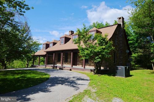 3414 Trone Rd, GLENVILLE, PA, 17329-9237 | Card Image