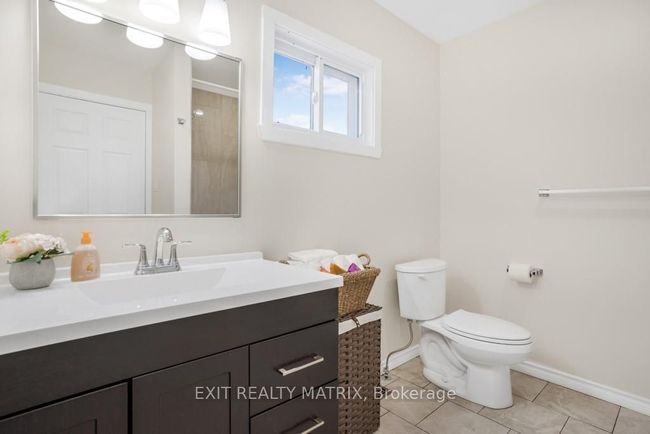 19285B County Rd, House other with 4 bedrooms, 2 bathrooms and 8 parking in Dunvegan ON | Image 22