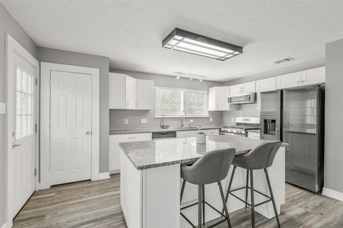 18162 Windy Oaks Ct, Porter, TX, 77365-3656 | Card Image