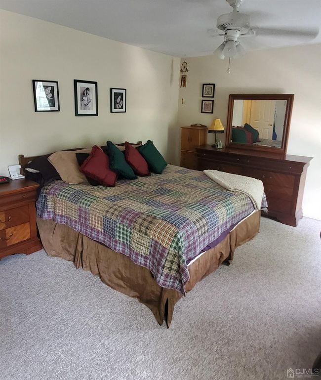 257 Glastonbury Ln, Townhouse with 3 bedrooms, 3 bathrooms and null parking in Somerset NJ | Image 22