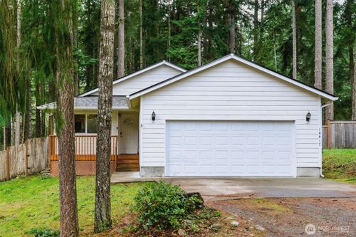 18417 Blue Hills Loop Se, Yelm, WA, 98597-8455 | Card Image