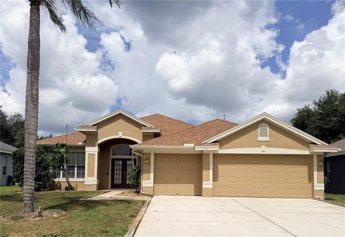 442 Knight Dr, Tarpon Springs, FL, 34688-7271 | Card Image