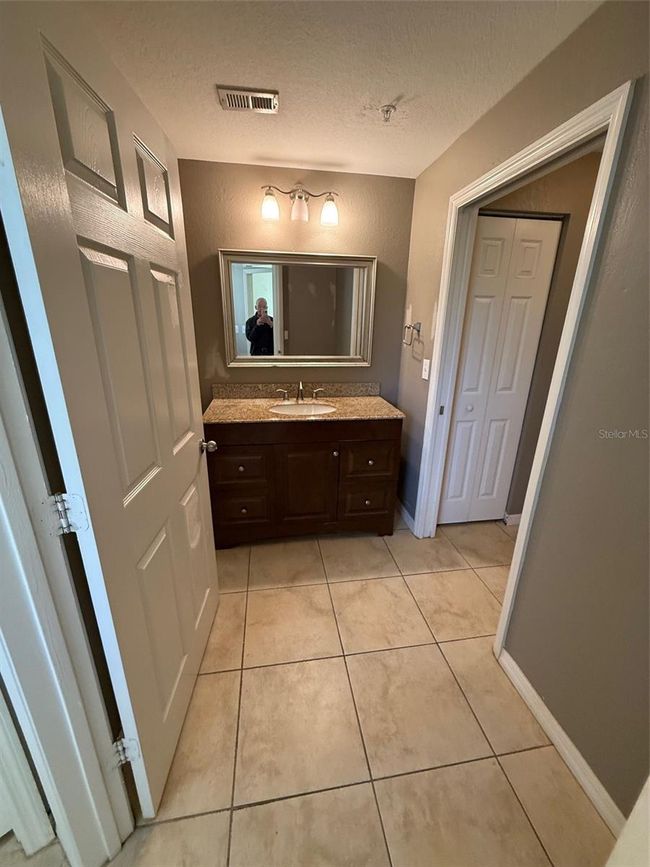 Bathroom Vanity | Image 13