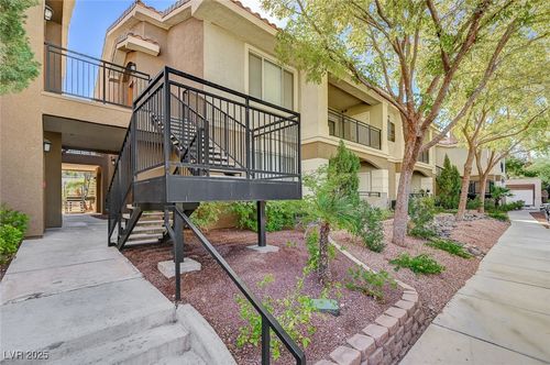 apt-214-2900 Sunridge Heights Pkwy, Henderson, NV, 89052-4471 | Card Image
