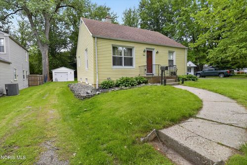 1652 Atwood Rd, Toledo, OH, 43615-3835 | Card Image