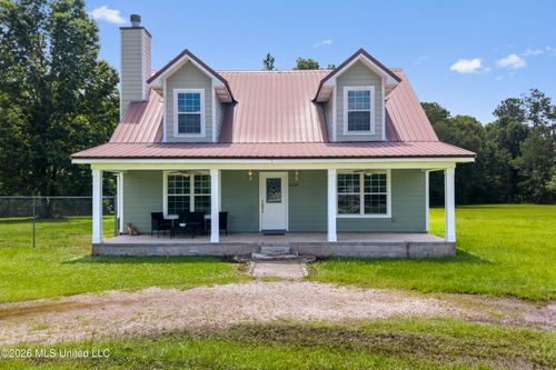 11729 Bell Avenue, Biloxi, MS, 39532 | Card Image