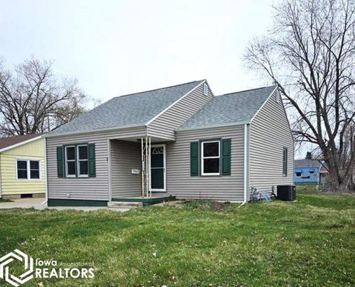 118 S Webster St, Ottumwa, IA, 52501-4567 | Card Image