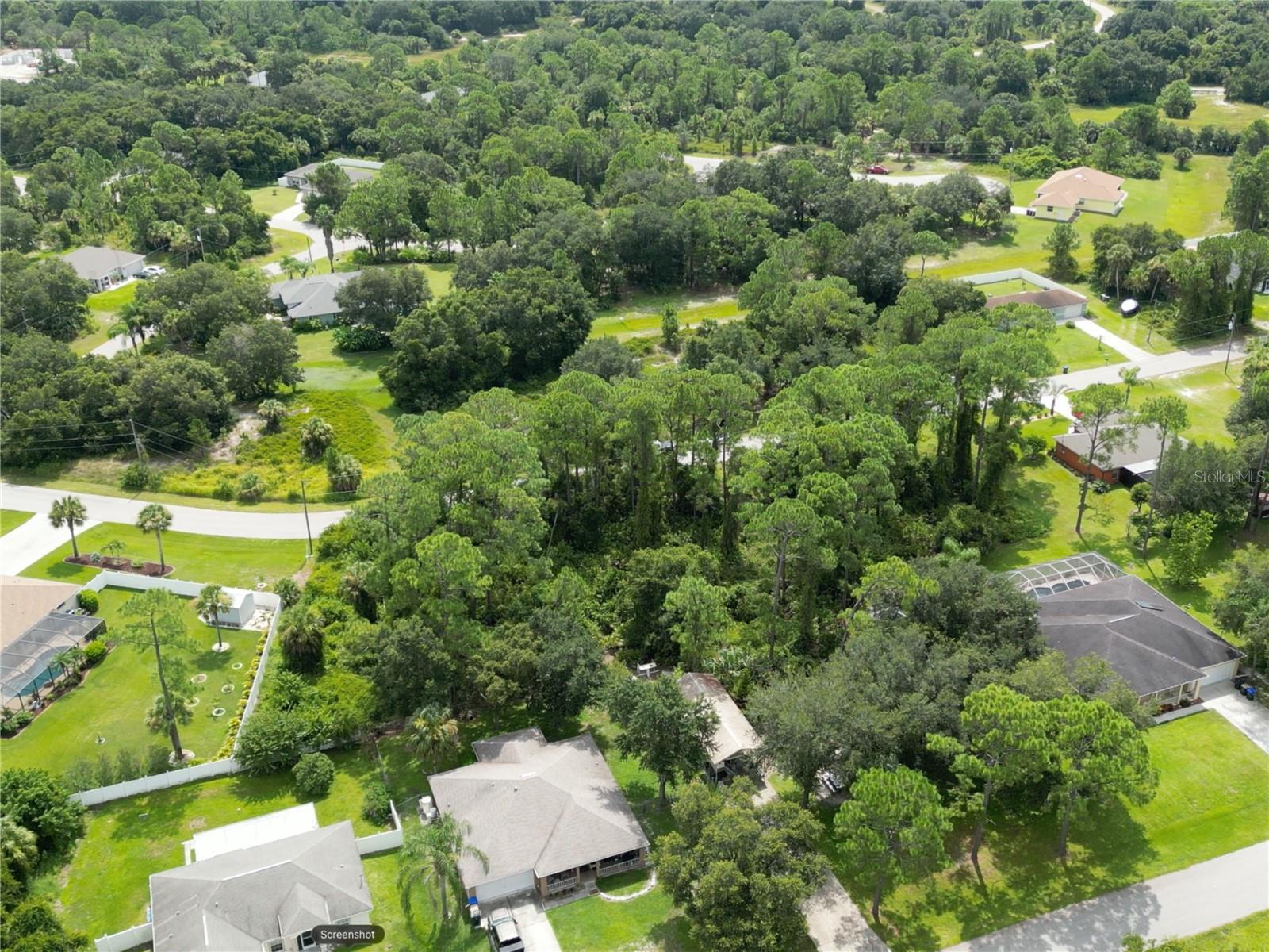 Land in NORTH PORT 4