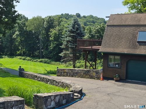 80 Turkey Plain Rd, Bethel, CT, 06801-2841 | Card Image