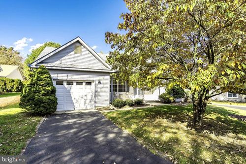 401 Lily Ct Sec 1 Court, WHITING, NJ, 08759 | Card Image