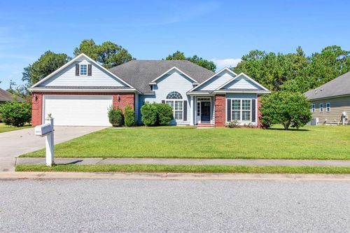 5172 Carlton Ridge Cir, Hahira, GA, 31632-4178 | Card Image