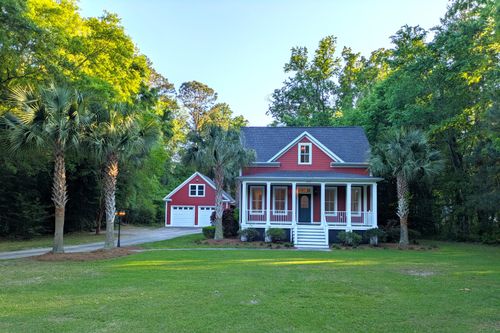 117 Deer St, Summerville, SC, 29485-3209 | Card Image
