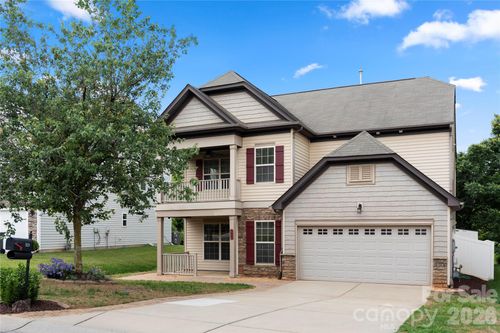 523 Danson Dr, Fort Mill, SC, 29715-5578 | Card Image