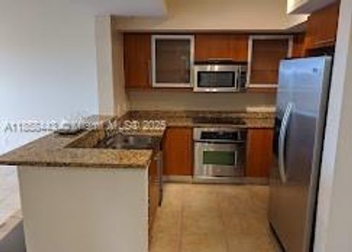 ph13-888 S Douglas Rd, Coral Gables, FL, 33134-7510 | Card Image