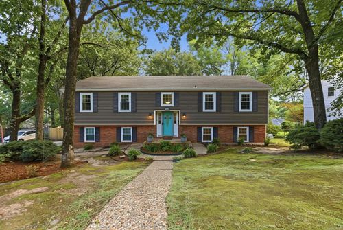 10725 Crestdale Ln, Little Rock, AR, 72212-3623 | Card Image