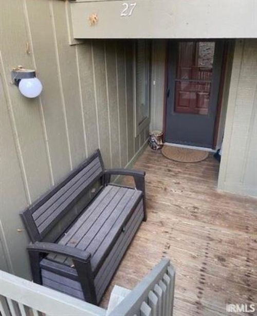 9052 S Pointe Ridge Ln, Bloomington, IN, 47401-9019 | Card Image