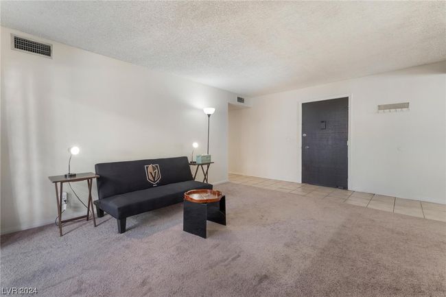 APT-177 - 1405 Vegas Valley Dr, Condo with 3 bedrooms, 2 bathrooms and null parking in Las Vegas NV | Image 6