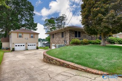 3833 Meadow Wood Circle, House other with 4 bedrooms, 1 bathrooms and null parking in Guntersville AL | Image 1