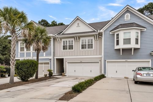 2336 Kings Gate Ln, Mount Pleasant, SC, 29466-8151 | Card Image