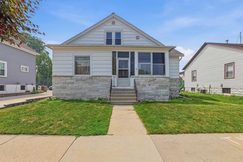 114 E Arndt Street, Fond Du Lac, WI, 54935 | Card Image