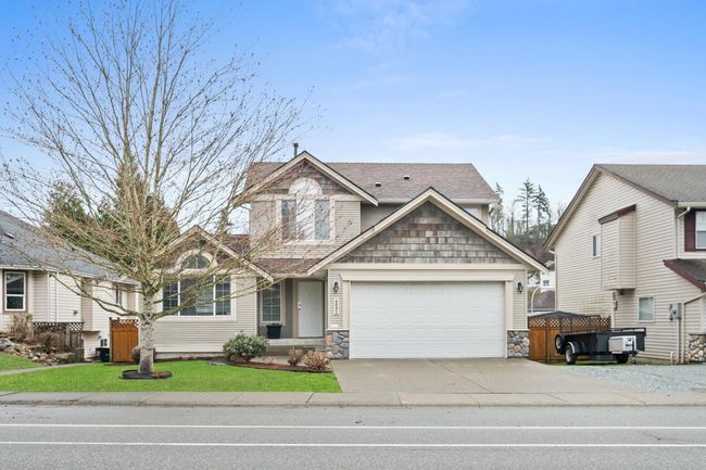 4092 Old Clayburn Road, House other with 5 bedrooms, 3 bathrooms and 5 parking in Abbotsford BC | Image 1