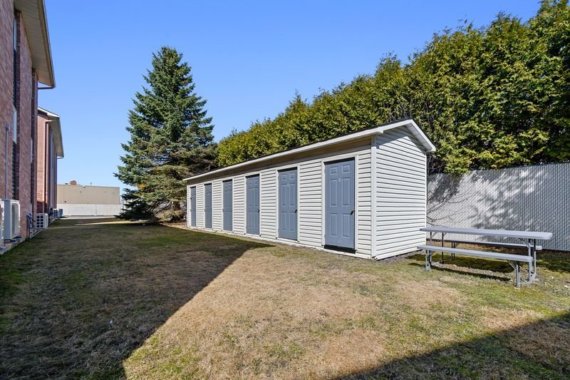 Residential in Gatineau (Gatineau) 5