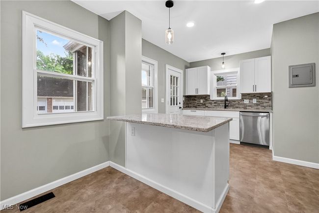 91 E 207 Th St, House other with 4 bedrooms, 3 bathrooms and null parking in Euclid OH | Image 19