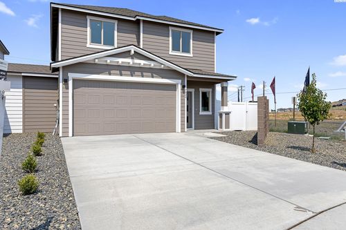 7402 Grapevine Ct, West Richland, WA, 99353-5585 | Card Image