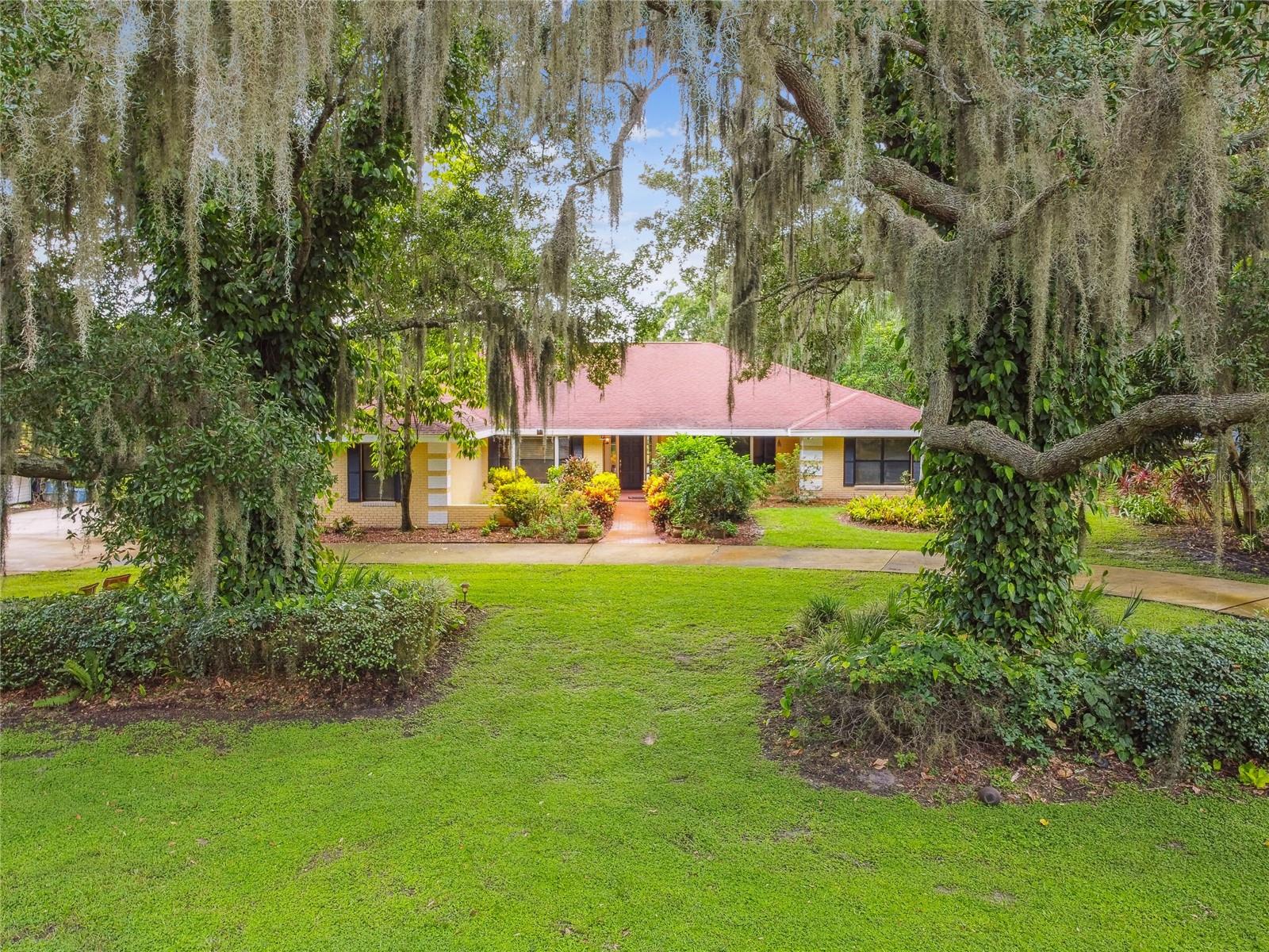 Mckinnon Rd, Windermere, FL 34786