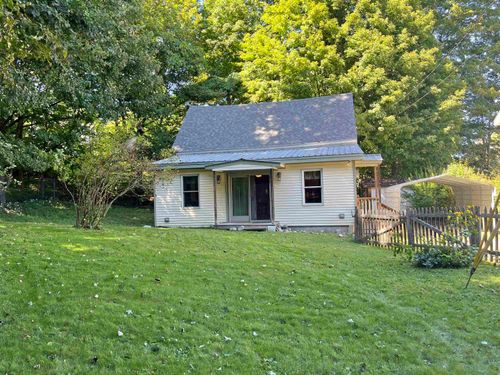 41 Organ St, Brattleboro, VT, 05301-6546 | Card Image