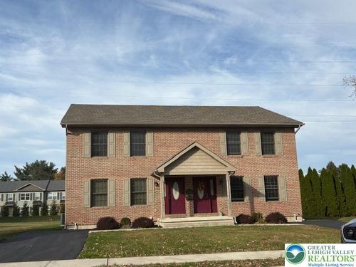 1057 Decatur St, BETHLEHEM, PA, 18017-4984 | Card Image