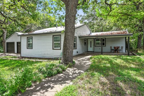 1005 W Water St, Weatherford, TX, 76086-3051 | Card Image