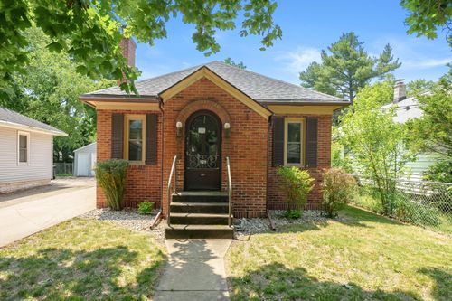 909 Dayton Avenue, Kalamazoo, MI, 49048 | Card Image