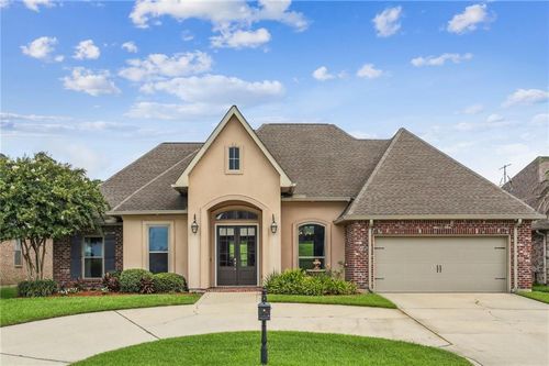277 Cypress Lakes Dr, Slidell, LA, 70458-6245 | Card Image