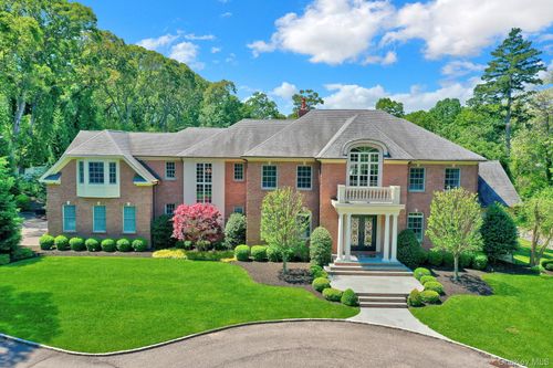 36 Old Field Rd, Setauket, NY, 11733-2248 | Card Image