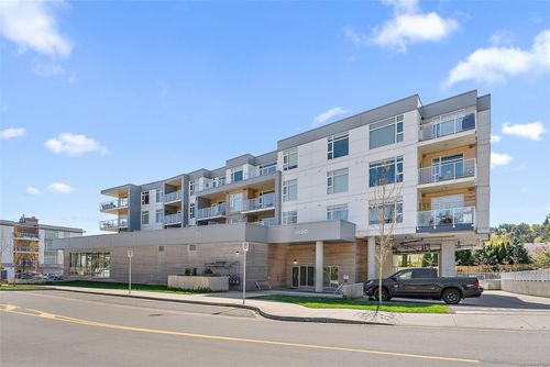 309-5120 Cordova Bay Rd, Saanich, BC, V8Y2K5 | Card Image