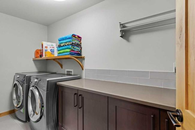 9 Creekside Mews, Townhouse with 3 bedrooms, 4 bathrooms and 2 parking in Canmore AB | Image 32