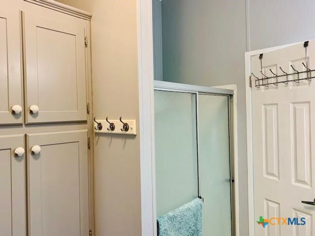 77 Blue St, House other with 3 bedrooms, 2 bathrooms and null parking in Port O Connor TX | Image 20