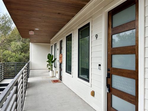 9-4010 Clawson Rd, Austin, TX, 78704-6810 | Card Image